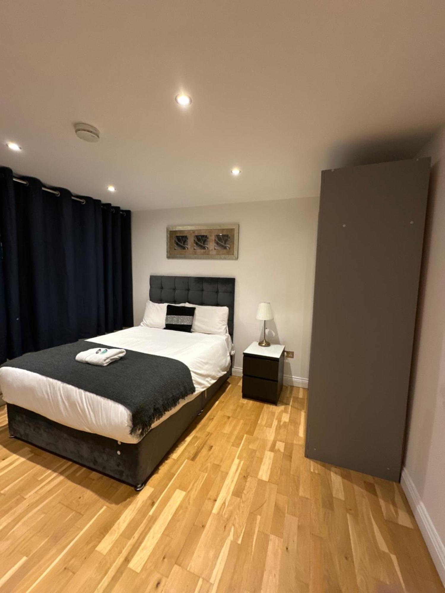 Arena House * Londra